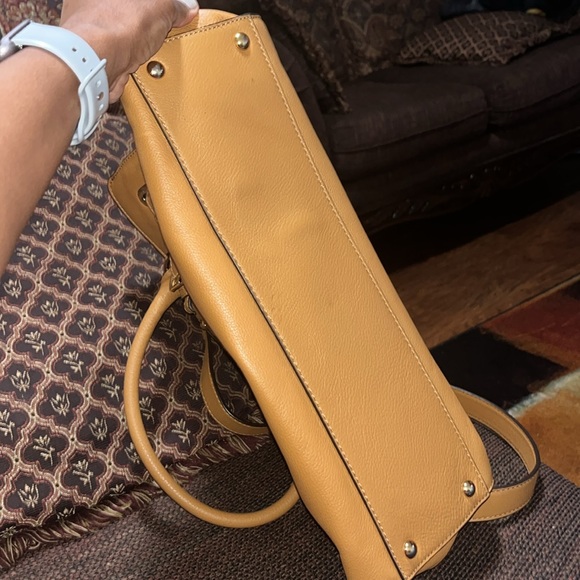 Michael Kors Large Leather Hamilton Satchel Tote Bag - Picture 12 of 16